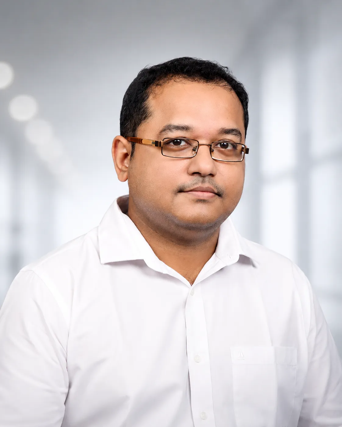 Mr. Saptarsi Ray 